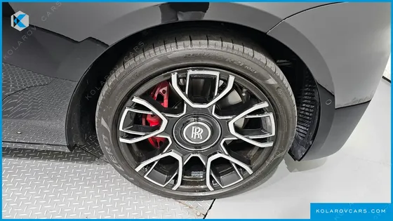 ROLLS ROYCE GHOST 6.7 V12 BLACK BADGE