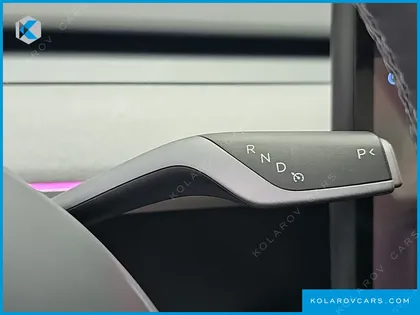 TESLA MODEL Y RWD