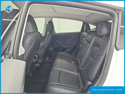 TESLA MODEL Y RWD