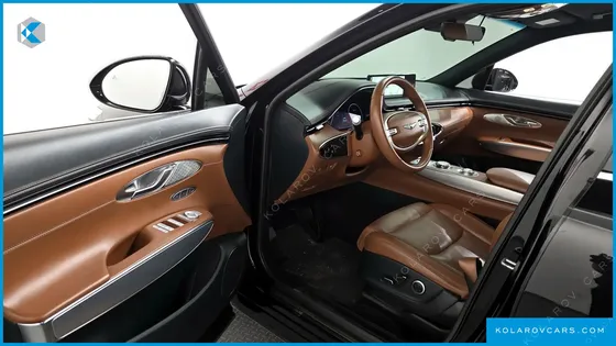 GENESIS GV70 2.5T GASOLINE 2WD