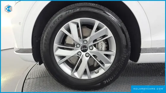 GENESIS GV70 2.5T GASOLINE 2WD