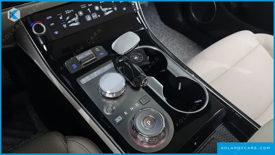 GENESIS GV70 2.5T GASOLINE 2WD