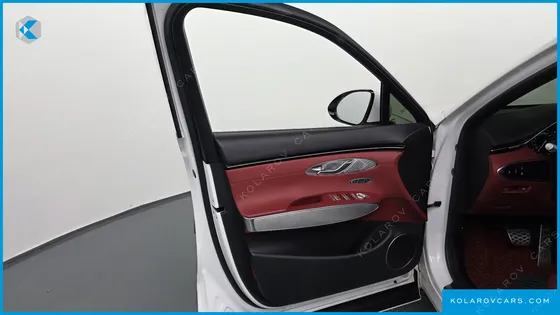 GENESIS GV70 2.5T GASOLINE 2WD