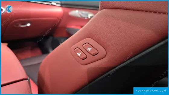 GENESIS GV70 2.5T GASOLINE 2WD