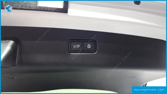 GENESIS GV70 2.5T GASOLINE 2WD