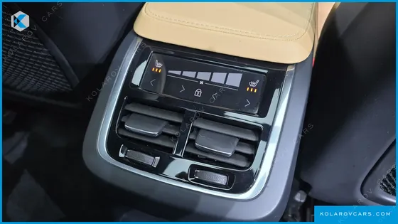VOLVO XC90 T8 ULTIMATE BRIGHT HYBRID