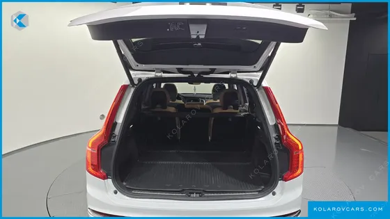 VOLVO XC90 T8 ULTIMATE BRIGHT HYBRID