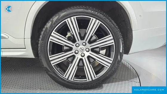 VOLVO XC90 T8 ULTIMATE BRIGHT HYBRID