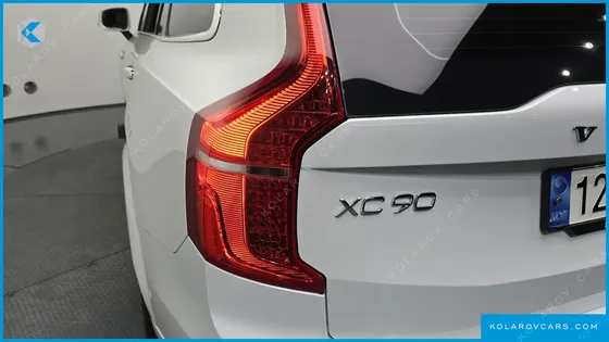 VOLVO XC90 T8 ULTIMATE BRIGHT HYBRID