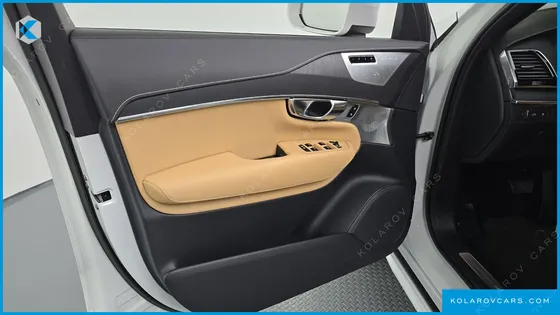 VOLVO XC90 T8 ULTIMATE BRIGHT HYBRID