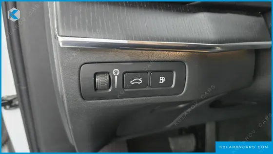 VOLVO XC90 T8 ULTIMATE BRIGHT HYBRID