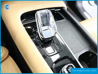 VOLVO XC90 B6 ULTIMATE BRIGHT