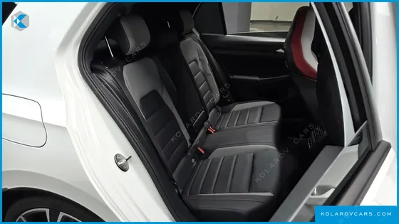 VOLKSWAGEN GOLF 2.0 GTI