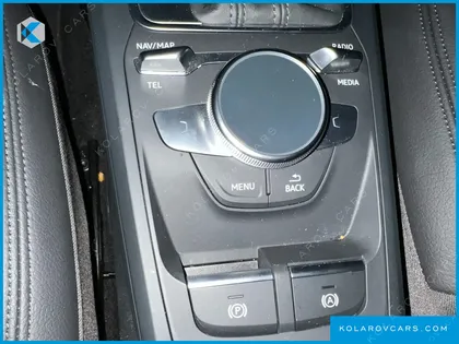 AUDI Q2 35 TDI PREMIUM
