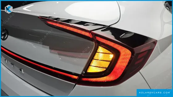 HYUNDAI SONATA 2.0