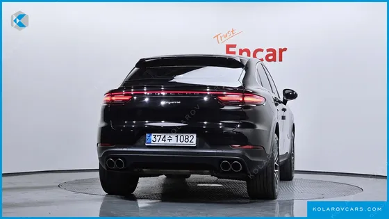 PORSCHE CAYENNE 3.0 COUPE
