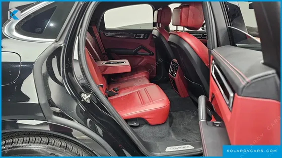 PORSCHE CAYENNE 3.0 COUPE