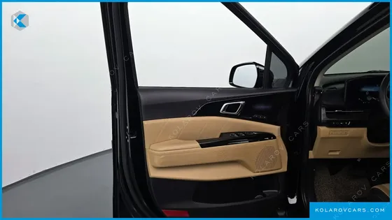 KIA CARNIVAL 7-SEATER SIGNATURE