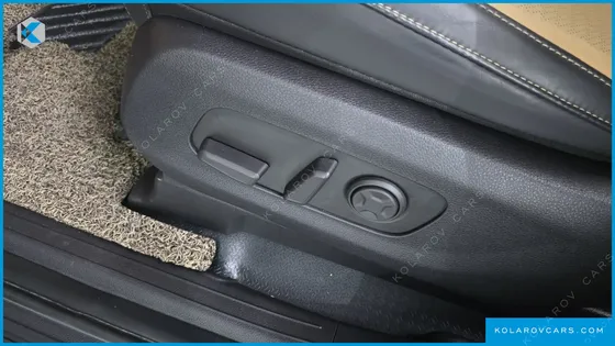 KIA CARNIVAL 7-SEATER SIGNATURE