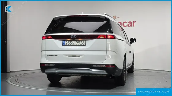 KIA CARNIVAL GASOLINE 9-SEATER SIGNATURE