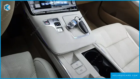 HYUNDAI GRANDEUR 2.5