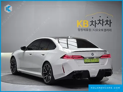 BMW M5 M5 SEDAN