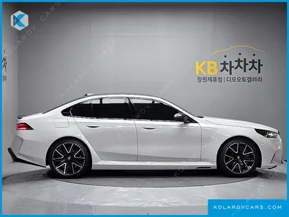 BMW M5 M5 SEDAN