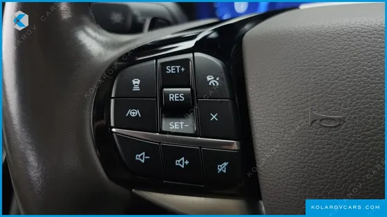 FORD EXPLORER 3.0 PLATINUM 4WD