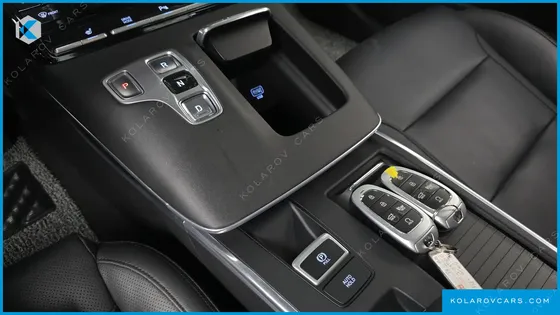HYUNDAI GRANDEUR 3.0 LPI RENT CAR