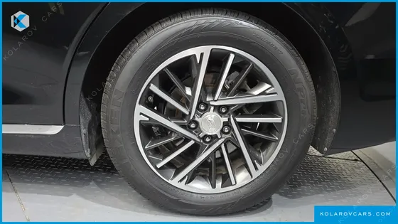 HYUNDAI GRANDEUR 3.0 LPI RENT CAR