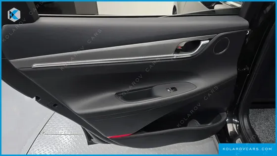 HYUNDAI GRANDEUR 3.0 LPI RENT CAR