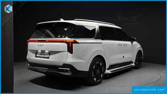 KIA CARNIVAL 7-SEATER NOBLESSE