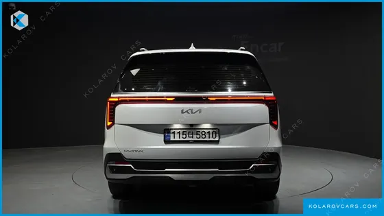 KIA CARNIVAL 7-SEATER NOBLESSE