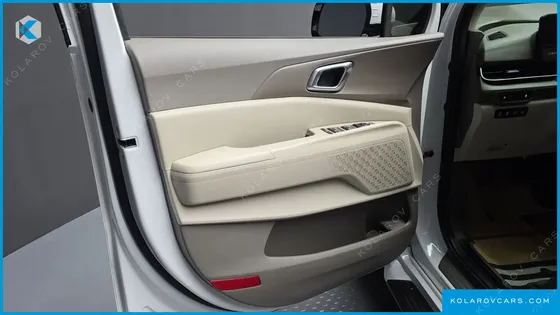 KIA CARNIVAL 7-SEATER NOBLESSE