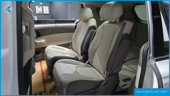 KIA CARNIVAL 7-SEATER NOBLESSE