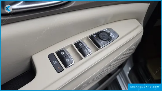 KIA CARNIVAL 7-SEATER NOBLESSE