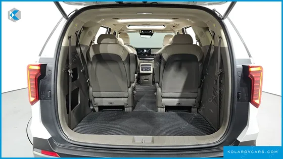 KIA CARNIVAL 9-SEATER SIGNATURE