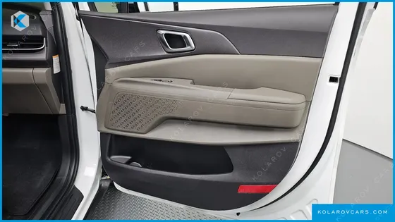 KIA CARNIVAL HEV 9SEATER NOBLESS