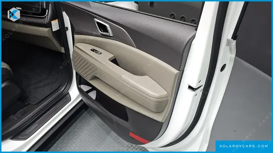 KIA CARNIVAL HEV 9 SEATER PRESTIGE