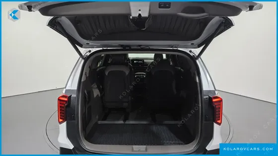 KIA CARNIVAL HEV 9-SEATER HI-LIMOUSINE