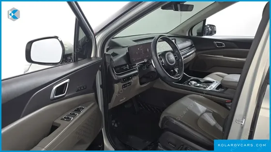 KIA CARNIVAL HEV 7SEATER OUTDOOR NOBLESS