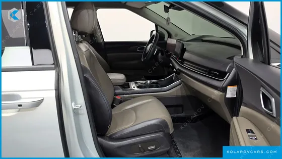 KIA CARNIVAL HEV 7SEATER OUTDOOR NOBLESS
