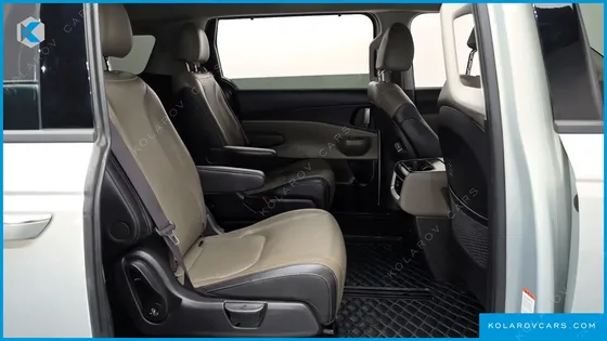 KIA CARNIVAL HEV 7SEATER OUTDOOR NOBLESS