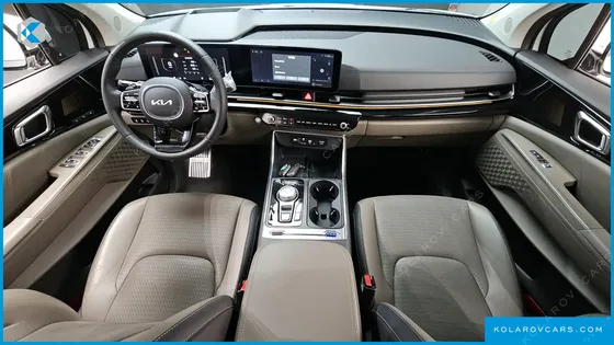 KIA CARNIVAL 9-SEATER SIGNATURE