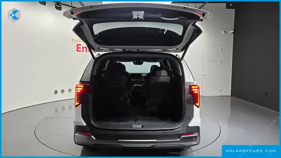 KIA CARNIVAL 9-SEATER SIGNATURE