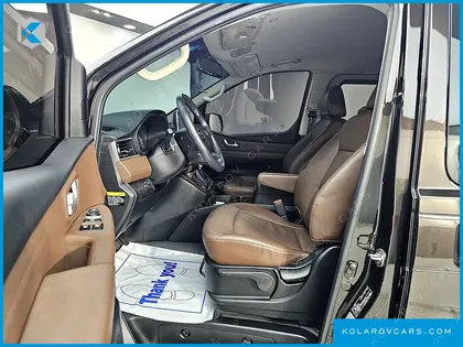 HYUNDAI STAREX WHEEL CHAIR LIFT