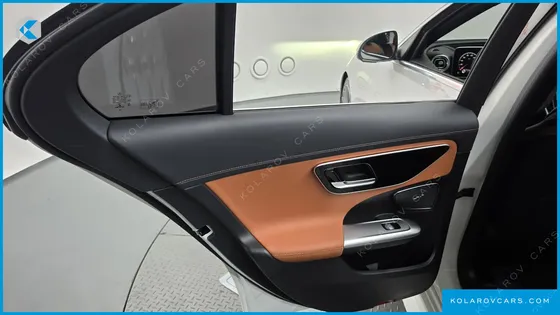MERCEDES C-CLASS C300 4MATIC AMG LINE