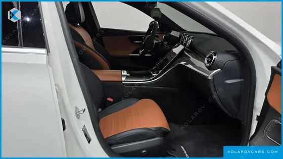 MERCEDES C-CLASS C300 4MATIC AMG LINE