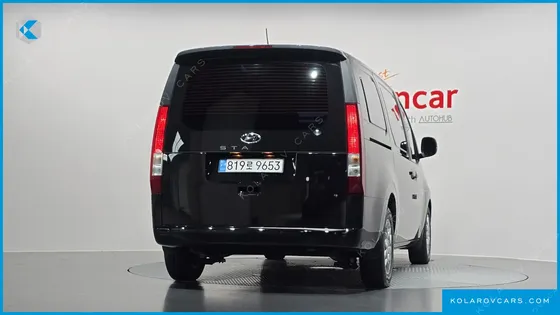 HYUNDAI STARIA CARGO 3-SEATER