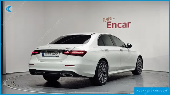 MERCEDES E-CLASS E220D 4MATIC AMG LINE